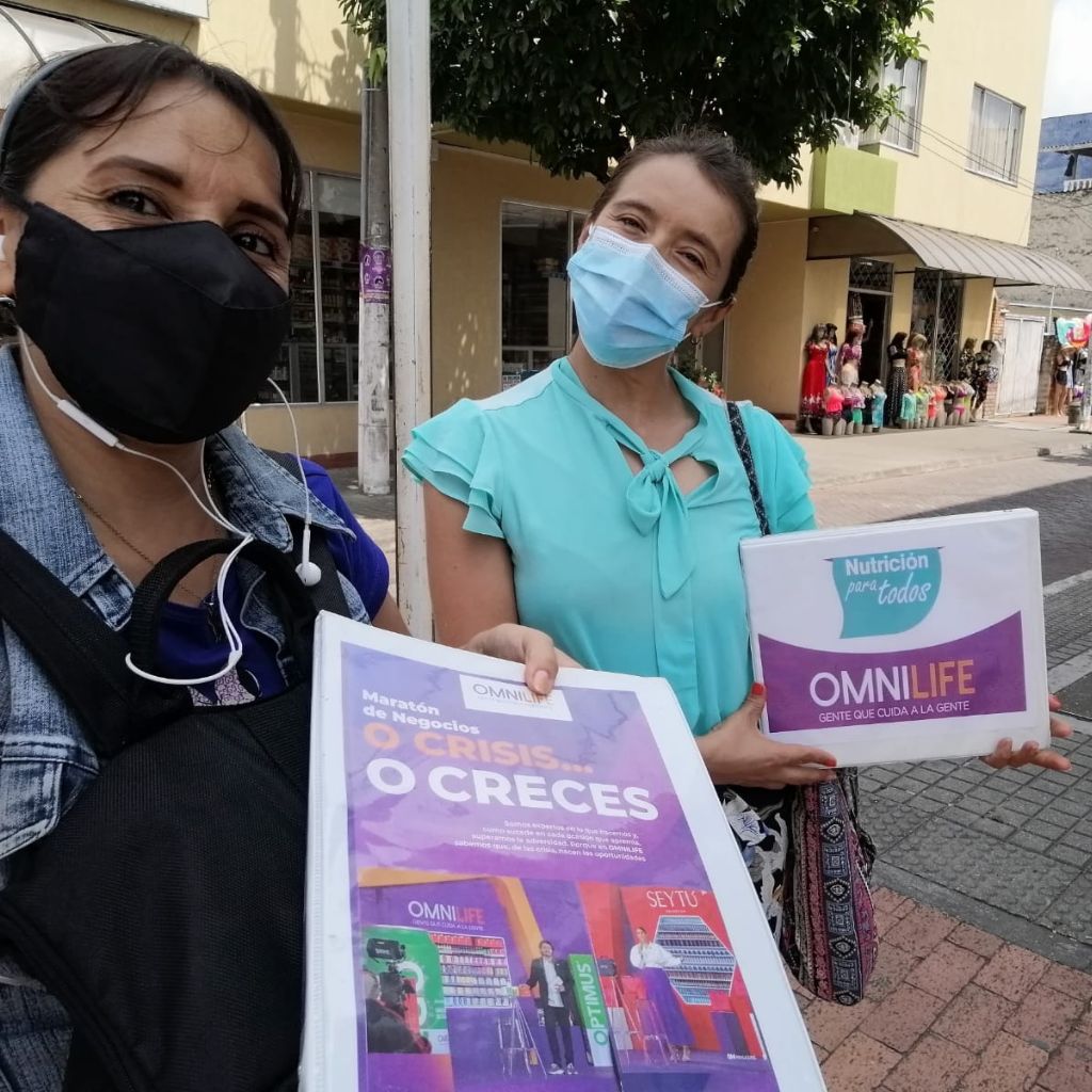 NOSOTROS: Empresarios omnilife y seytu